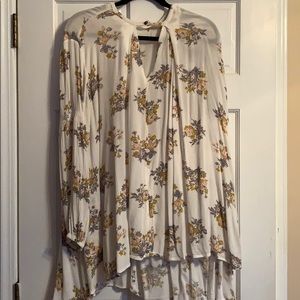Medium Floral Free People Flowy Blouse